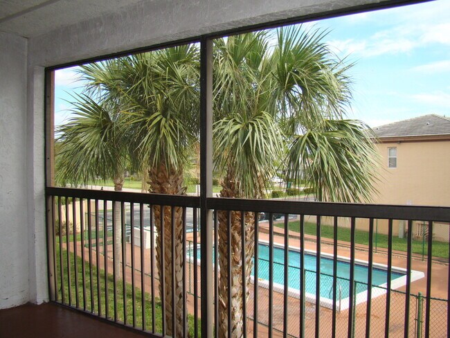 Building Photo - Exclusive Offer: Reduced Rates Now Availab...