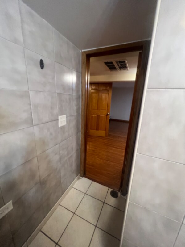 Foto del edificio - 5458 S Karlov Ave