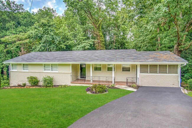 Foto del edificio - 1271 Avonwood Circle