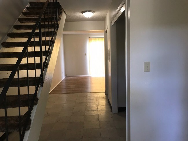 Foto del edificio - 109 N Glenn Ave