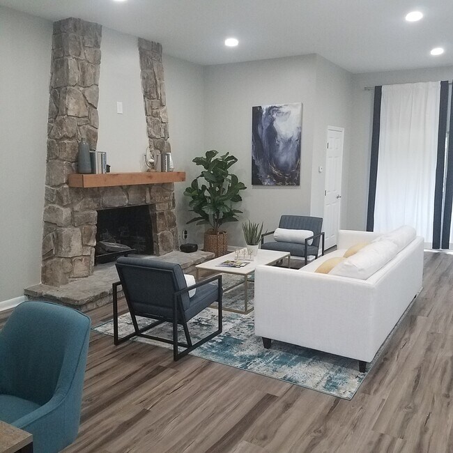 Summit East Ridge Apartments 3725 Fountain Ave Chattanooga, TN