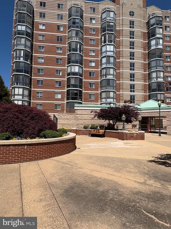 Foto principal - 24 Courthouse Sq