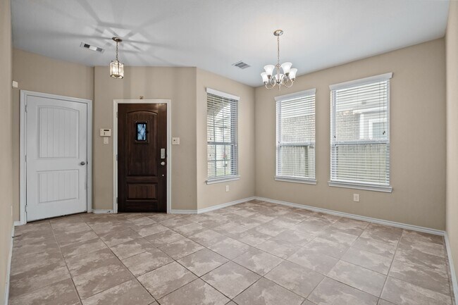 Foto del edificio - 4310 Laine Ln