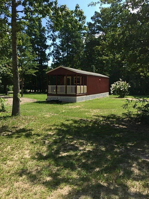 Foto del edificio - 15 Starlight Dr