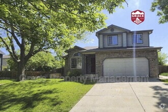 Building Photo - 553 Arbor Dr
