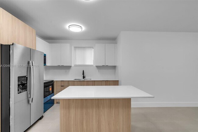 Foto del edificio - 6500 NW 21st Ave