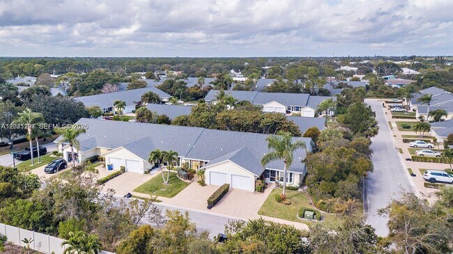 Foto del edificio - 11078 SE Sea Pines Cir