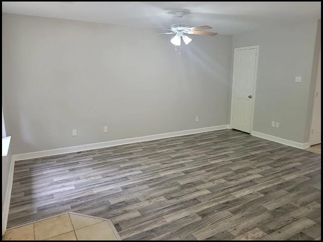 Foto del edificio - 183 Charles Dr