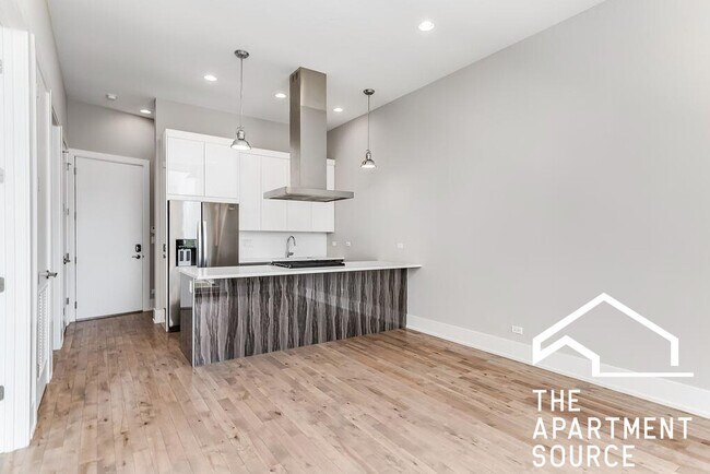 Building Photo - 943 N Crosby St