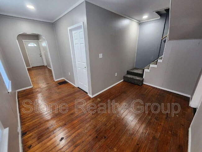 Building Photo - 1435 3rd Ave