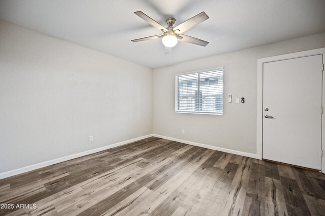 Building Photo - 3025 N 32nd St