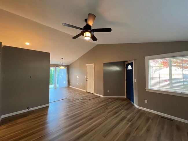 Building Photo - Well Sought-Out Junction City Three Bedroom