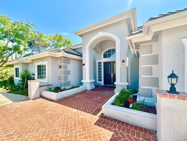 Foto del edificio - 4286 La Canada Rd