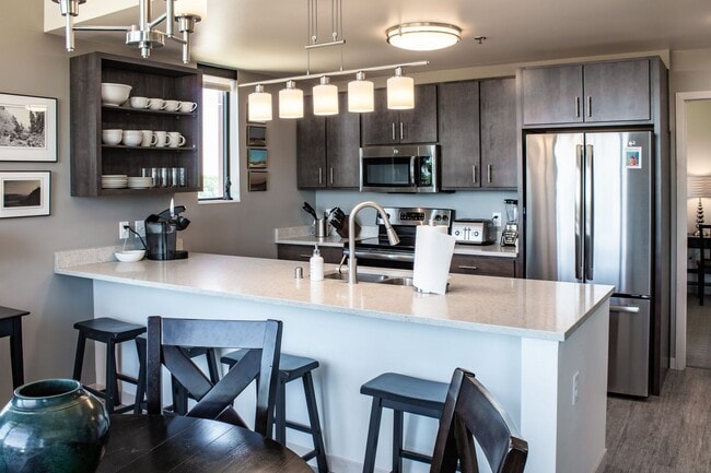 Interior Photo - Lyric