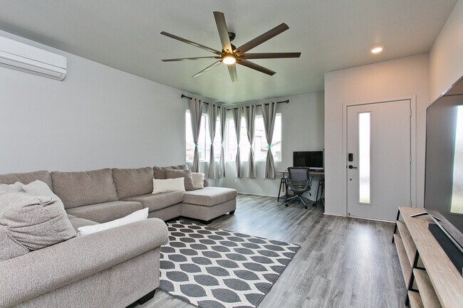 LIVING ROOM - 91-1230 Likolehua Loop