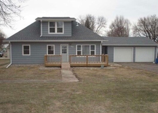 Primary Photo - 900 Sunnyside Ave