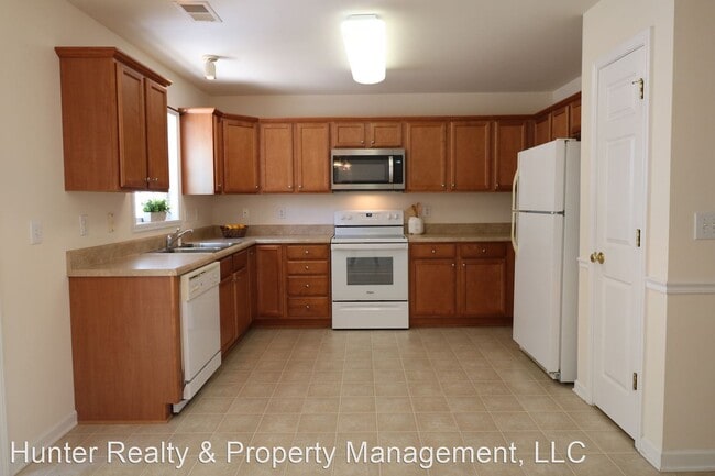 Building Photo - 3 br, 2.5 bath House - 482 Dunwood Drive