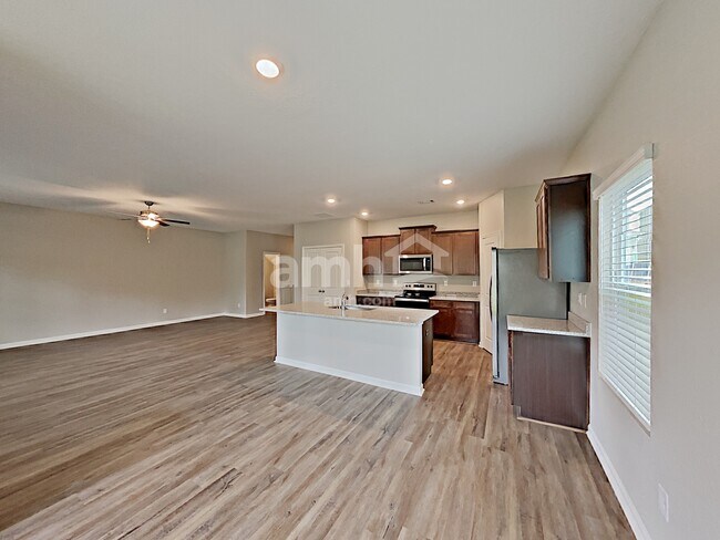 Building Photo - 4904 Bridle Path