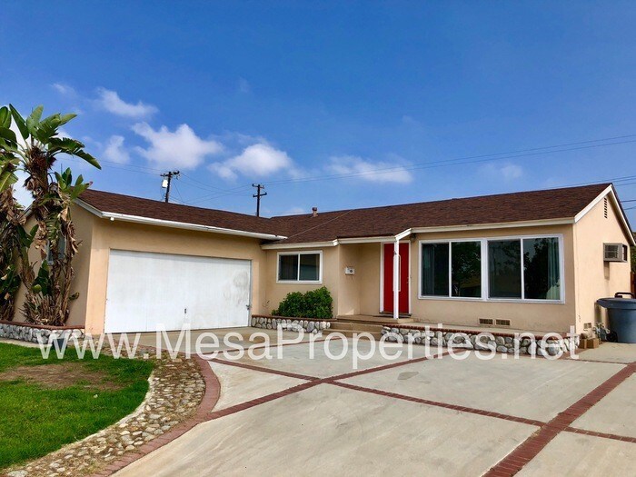 Foto principal - 811 Drake Ave