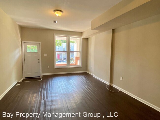 Foto del edificio - 2 br, 1.5 bath House - 636 E 35th St