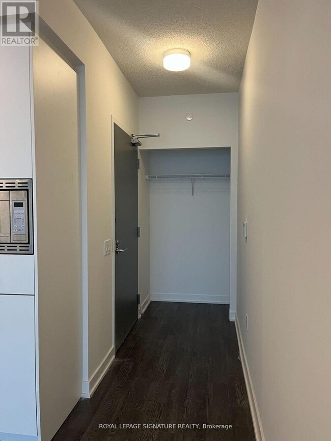 Photo du bâtiment - 50 O'Neill Rd