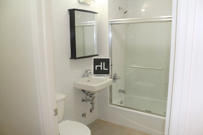 Foto del edificio - 90-34-90171 171st St