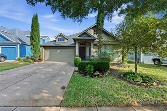 Building Photo - 9028 Manana St