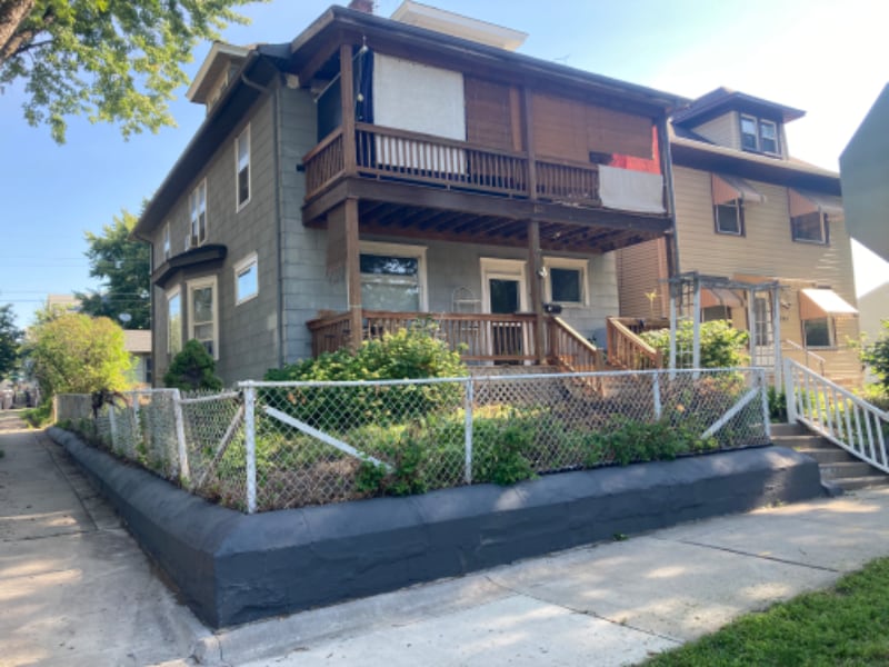 Primary Photo - 293 W Robie St