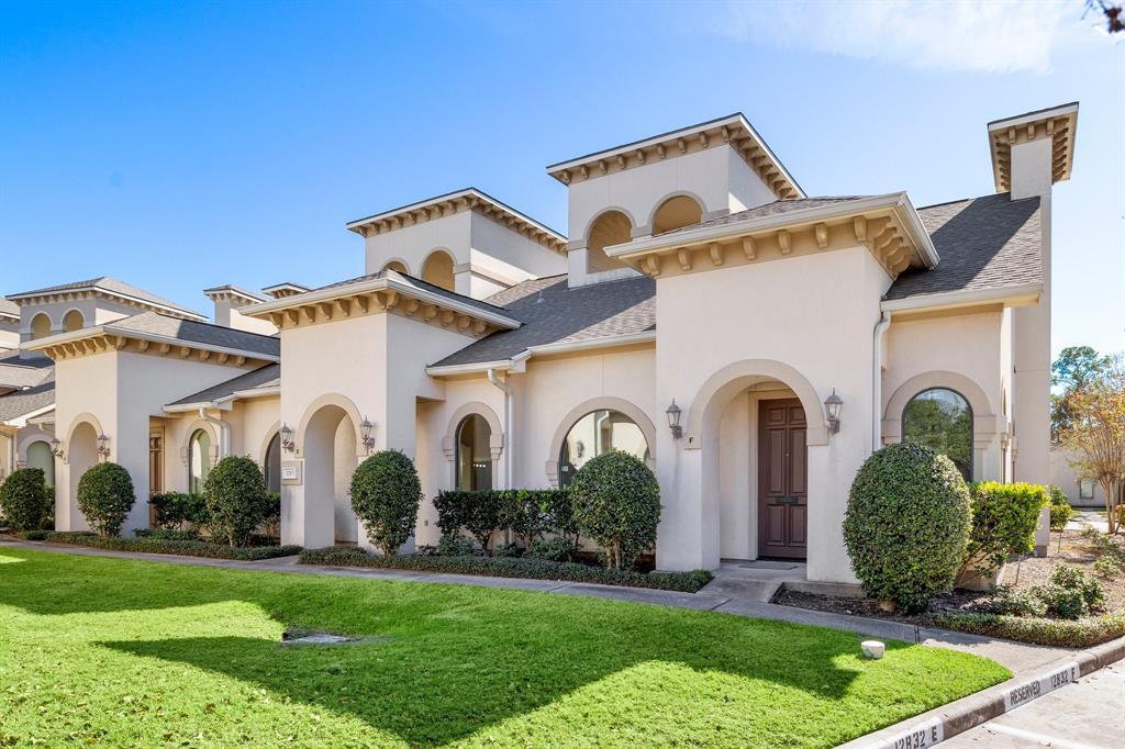 Foto principal - 12832 Willow Centre Dr