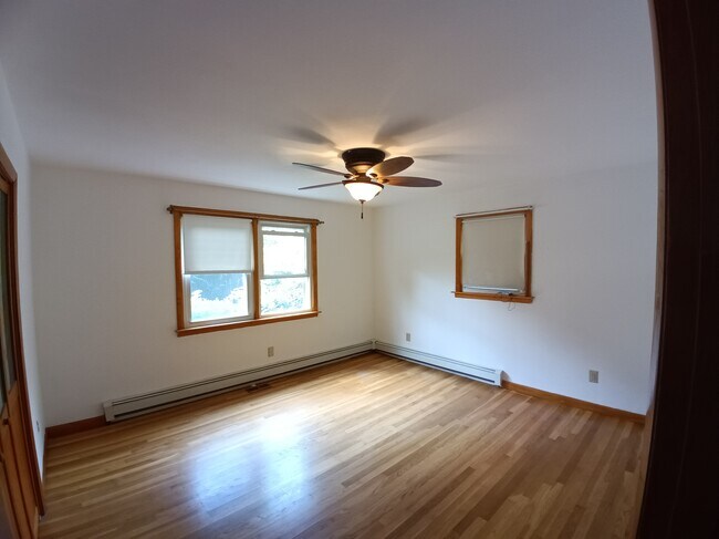 Foto del edificio - 17 Lafrance Ave