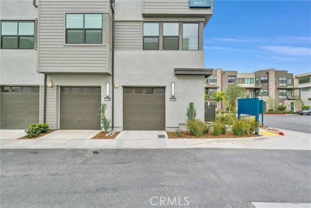 Building Photo - 11047 Wander Dr