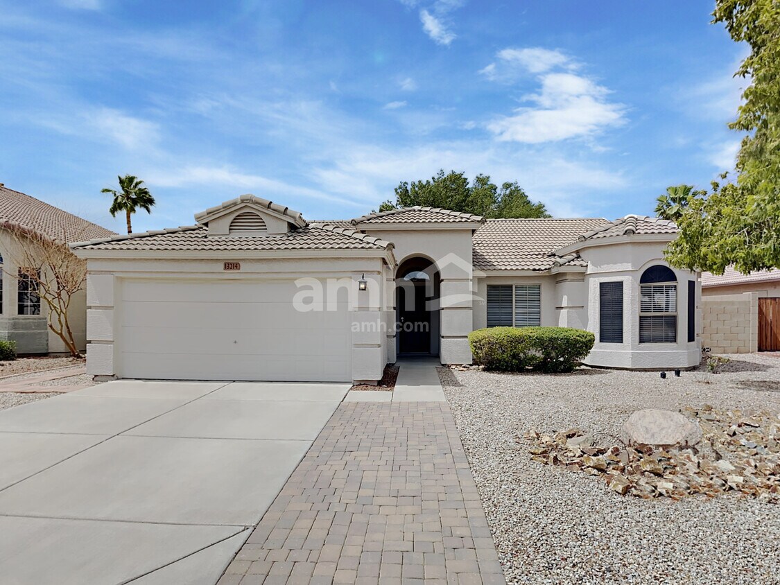 Foto principal - 13214 W Tara Ln
