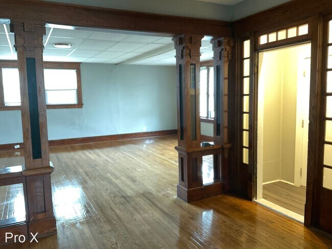 Building Photo - 5 br, 2 bath House - 101 W Carlton