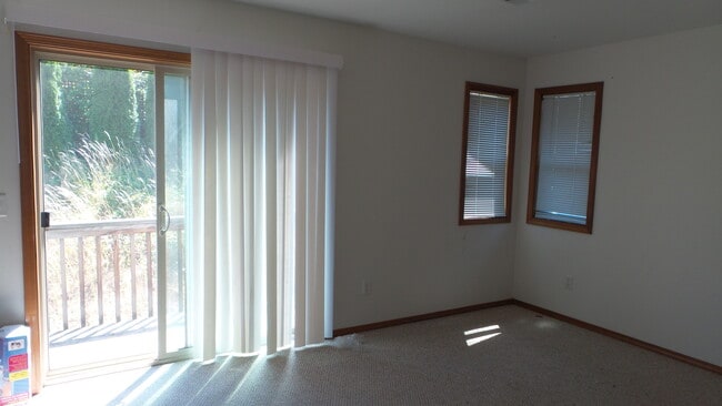 Foto del edificio - Townhouse for Rent Downtown Hood River