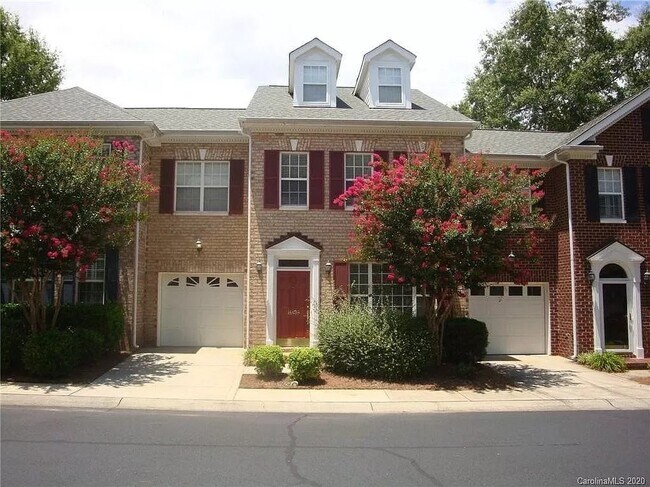 Building Photo - 14438 Adair Manor Ct