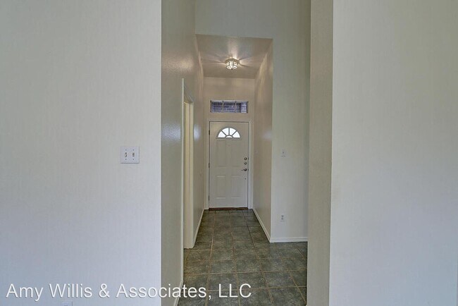 Building Photo - 3 br, 2 bath House - 7933 Elk