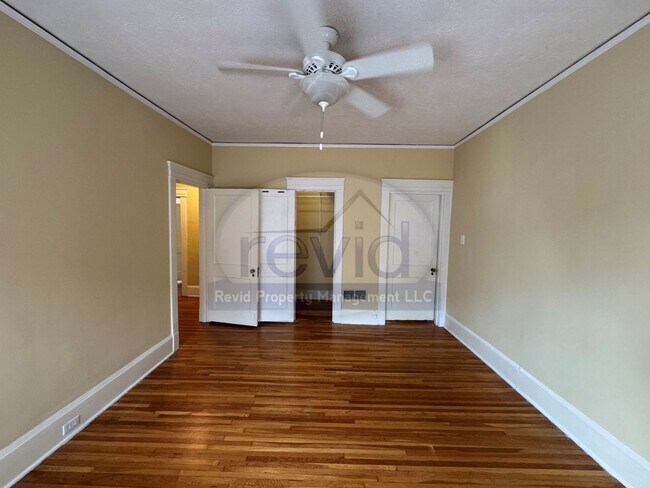 Foto del edificio - MALLORY 255