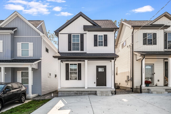 Building Photo - 1336 Plum St