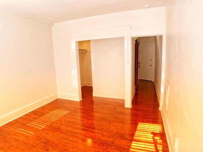 Foto del edificio - bedroom in San Francisco CA 94102