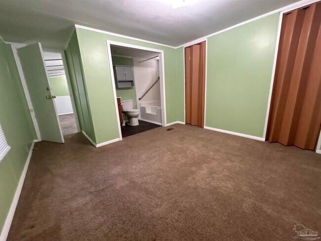 Foto del edificio - 6453 Hunter St