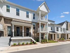 Building Photo - 11549 Helmond Way