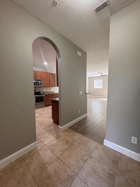 Foto del edificio - 9417 Tawnyberry St