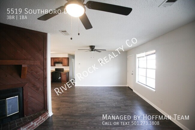 Foto del edificio - 5519 Southboro Dr