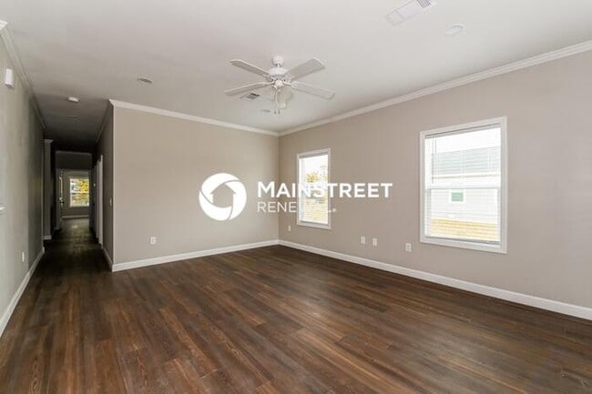 Building Photo - 4 Bedroom Pet-Friendly Home in Lehigh Acre...
