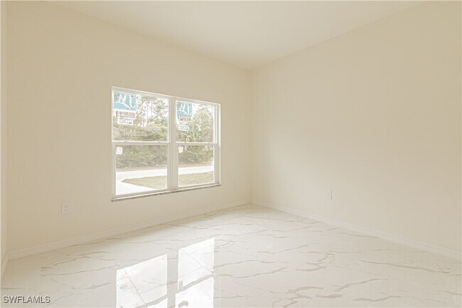 Building Photo - 3517 49th St W