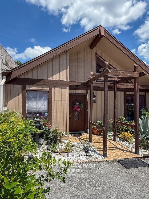 Foto principal - 4007 Muriel Pl