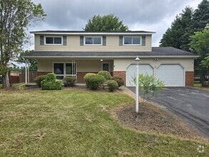 Building Photo - 8 Lanyard Ln