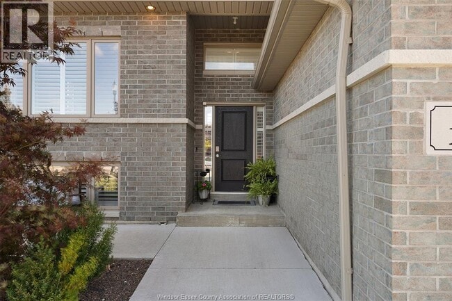 Building Photo - 1345 Deer Run Trail