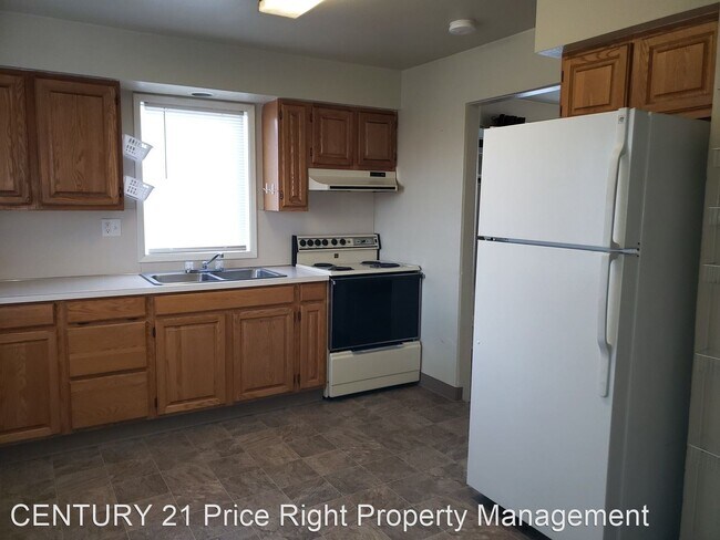 Foto del edificio - 2 br, 1 bath House - 615 13th Street
