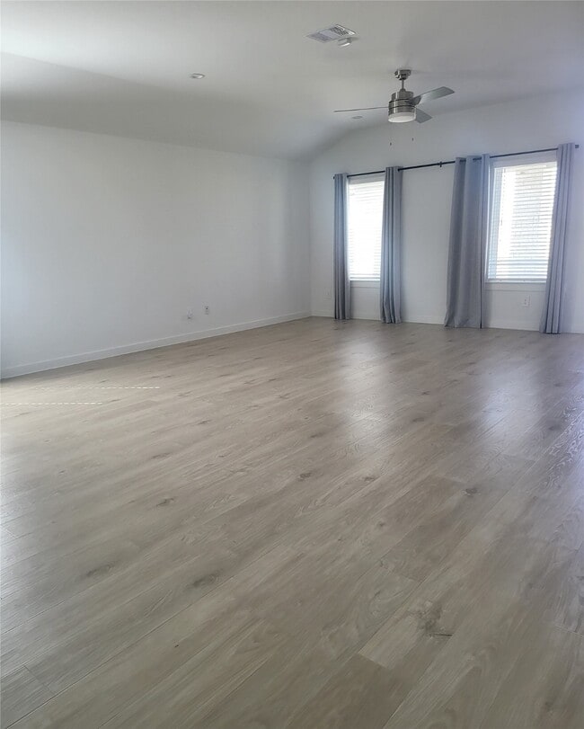 Building Photo - 4202 Big Frk Ct